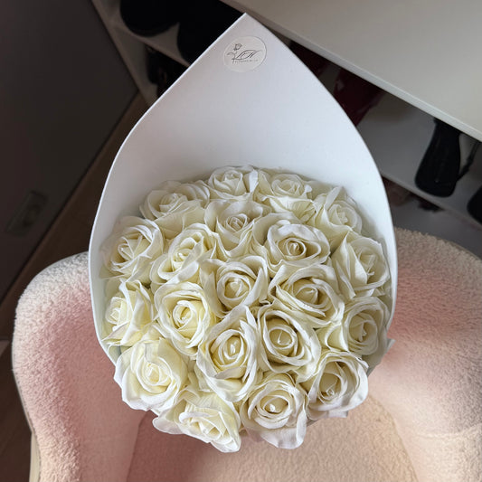 Bouquet Éternel Roses Blanches